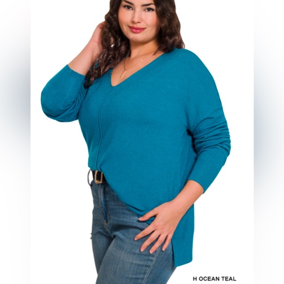 NWT ZENANA PLUS GARMENT DYED FRONT SEAM SWEATER - Picture 2 of 2